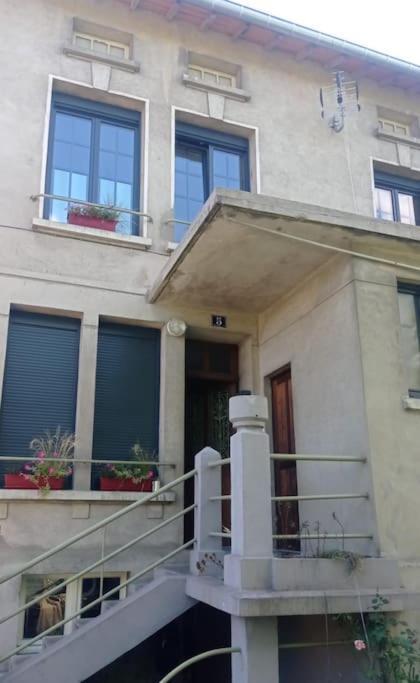 Le Numero 5 Bar-le-Duc Luaran gambar